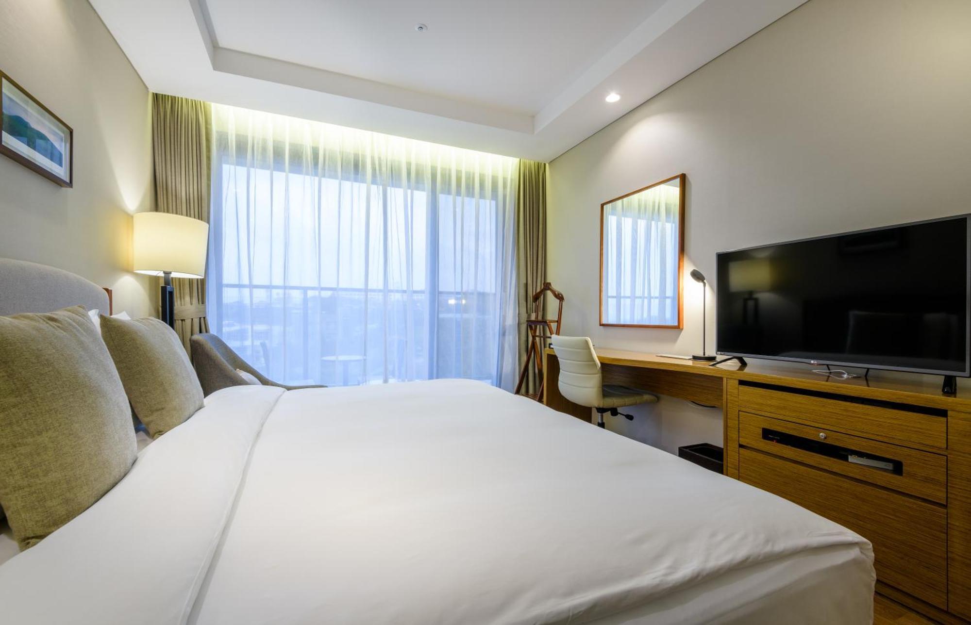 Parksunshine Jeju Hotell Seogwipo Exteriör bild