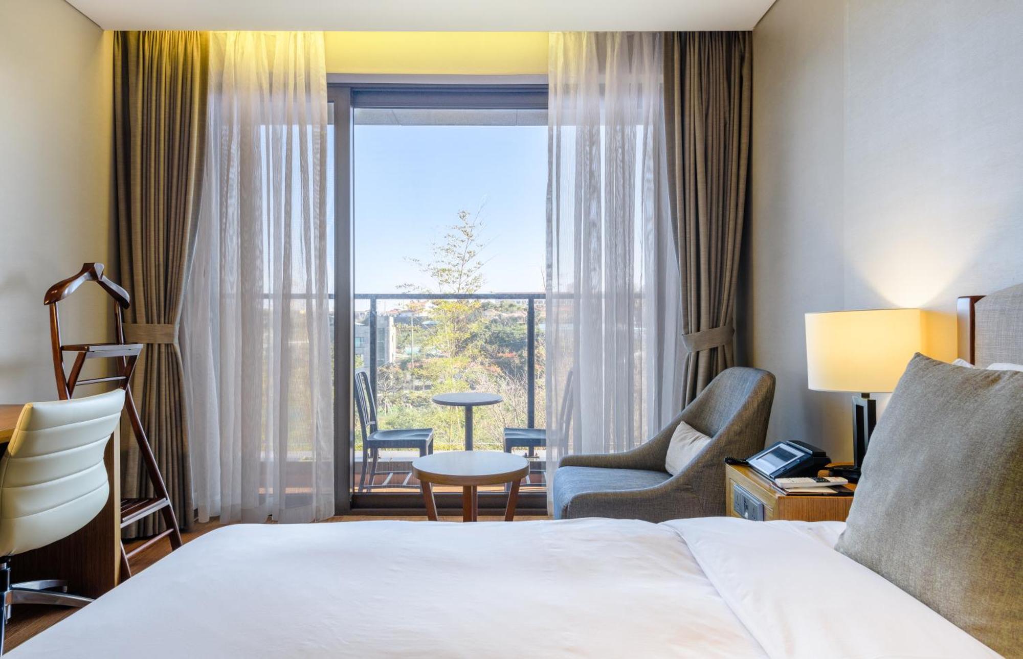 Parksunshine Jeju Hotell Seogwipo Exteriör bild