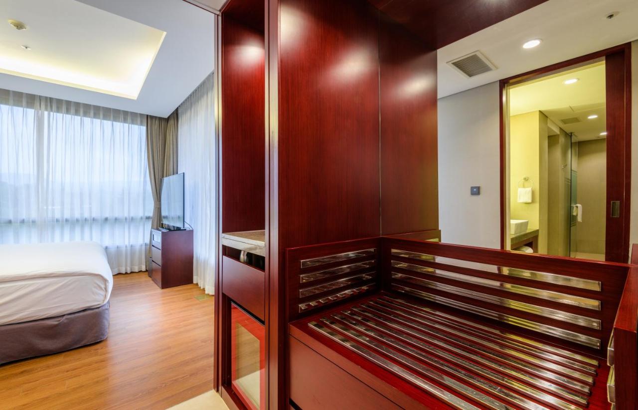 Parksunshine Jeju Hotell Seogwipo Exteriör bild